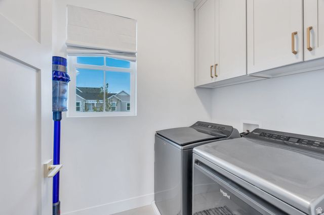 11147 S BINGHAM RIM RD, South Jordan, UT 84009