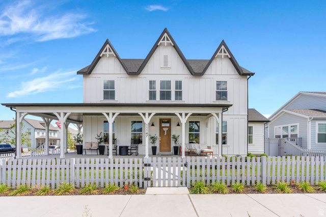 11147 S BINGHAM RIM RD, South Jordan, UT 84009