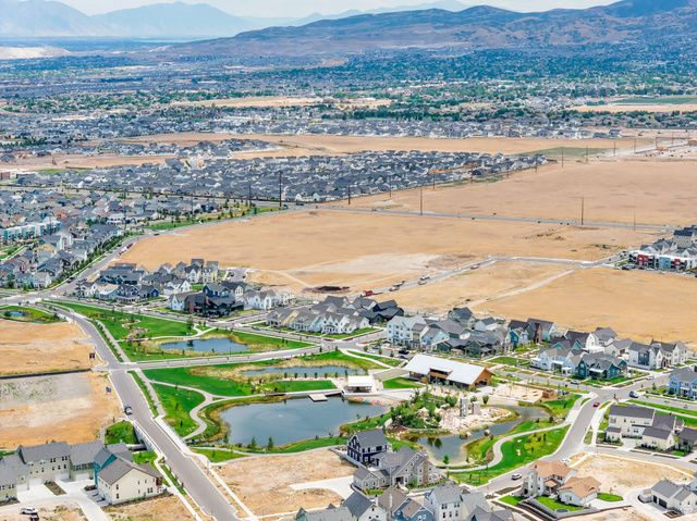 11147 S BINGHAM RIM RD, South Jordan, UT 84009