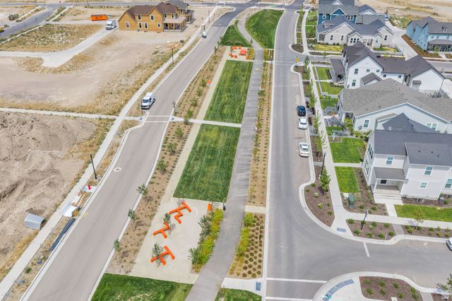 11147 S BINGHAM RIM RD, South Jordan, UT 84009