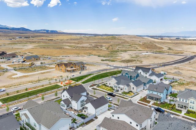 11147 S BINGHAM RIM RD, South Jordan, UT 84009