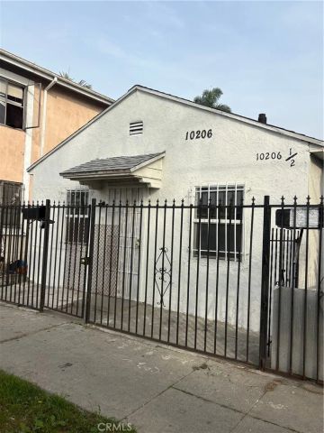 10206 S Vermont, Los Angeles, CA 90044