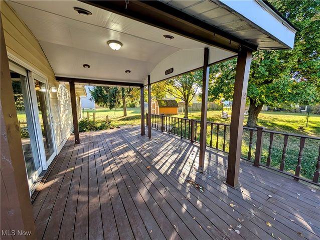 934 Oliver Street, Sheffield Lake, OH 44054