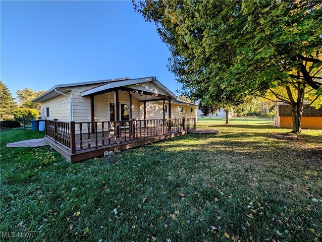 934 Oliver Street, Sheffield Lake, OH 44054