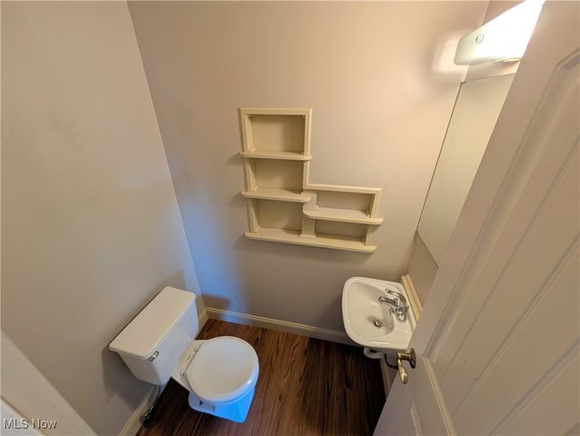 934 Oliver Street, Sheffield Lake, OH 44054