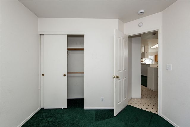 1796 E Bear Creek Way, Fort Mohave, AZ 86426