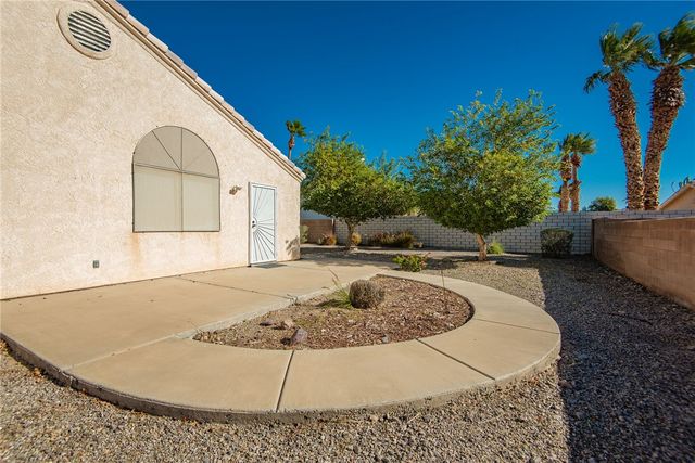 1796 E Bear Creek Way, Fort Mohave, AZ 86426