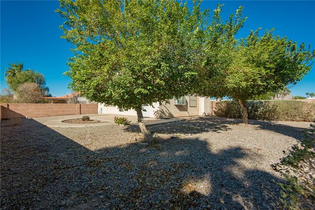 1796 E Bear Creek Way, Fort Mohave, AZ 86426