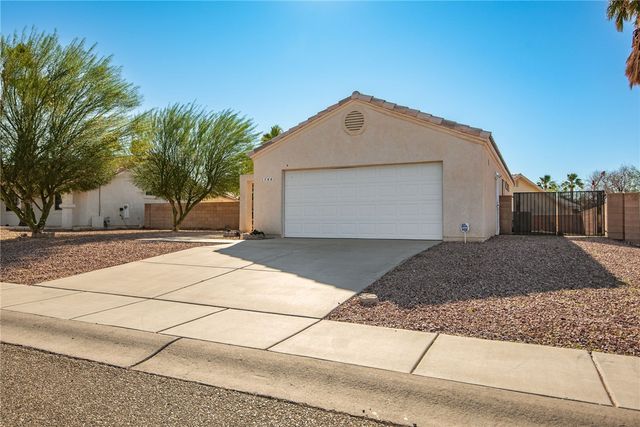 1796 E Bear Creek Way, Fort Mohave, AZ 86426