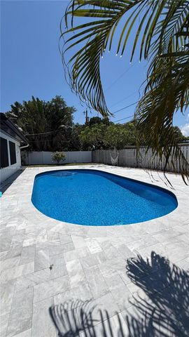 4161 NE 17th Ave, Pompano Beach, FL 33064