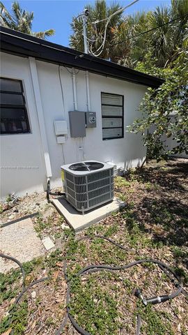 4161 NE 17th Ave, Pompano Beach, FL 33064