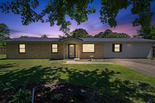 311 Pruitt, Longview, TX 75605