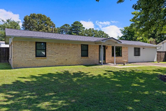 311 Pruitt, Longview, TX 75605