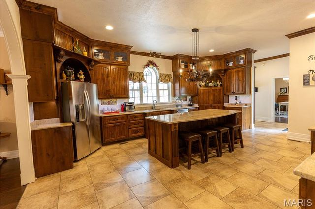 6889 Highway F, Farmington, MO 63640