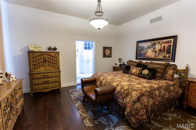 6889 Highway F, Farmington, MO 63640