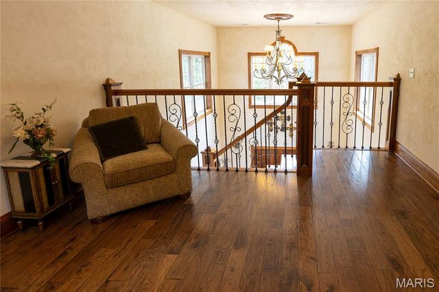 6889 Highway F, Farmington, MO 63640