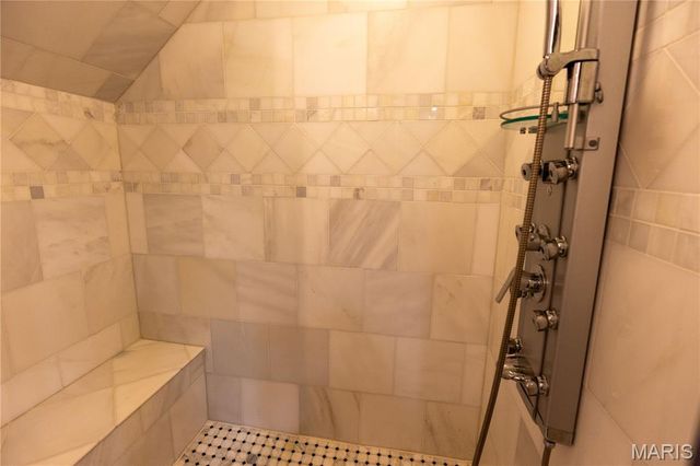 6889 Highway F, Farmington, MO 63640