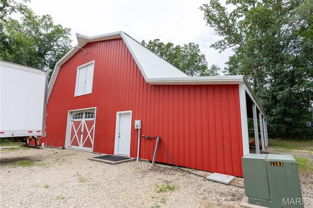 6889 Highway F, Farmington, MO 63640