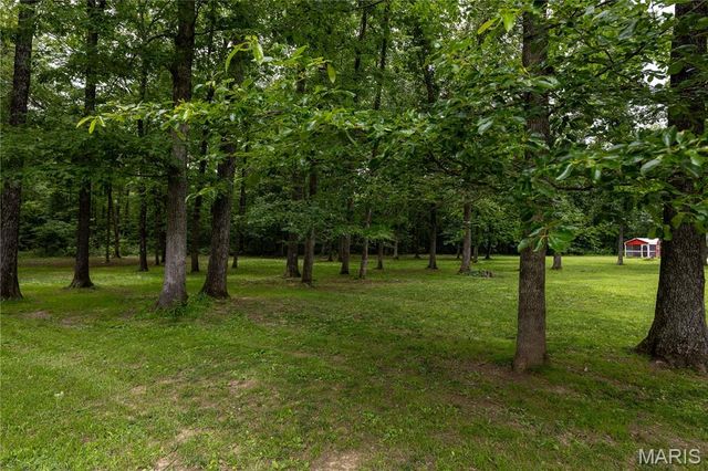 6889 Highway F, Farmington, MO 63640