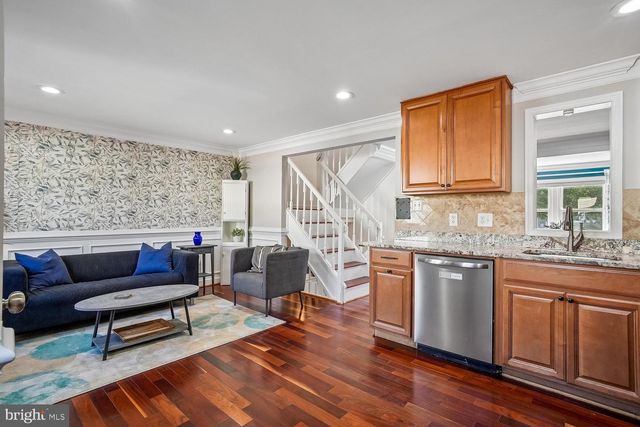 5572 GLASGOW WOODS CT, Fairfax, VA 22032