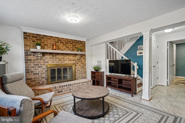 5572 GLASGOW WOODS CT, Fairfax, VA 22032