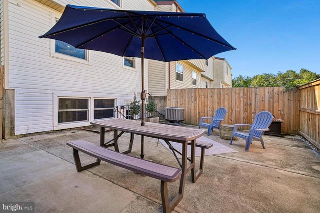 5572 GLASGOW WOODS CT, Fairfax, VA 22032