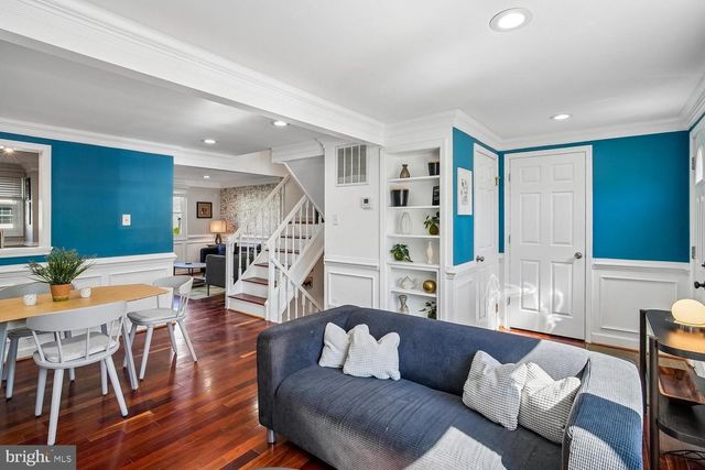 5572 GLASGOW WOODS CT, Fairfax, VA 22032