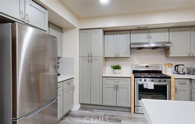 6631 Walton, Huntington Beach, CA 92647