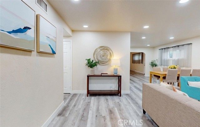 6631 Walton, Huntington Beach, CA 92647