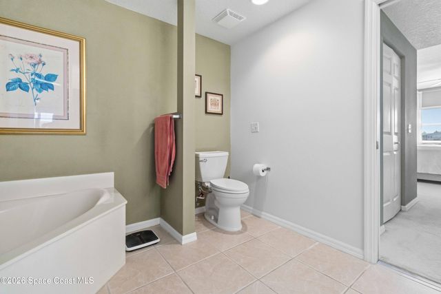 8921 Lake Drive 504, Cape Canaveral, FL 32920