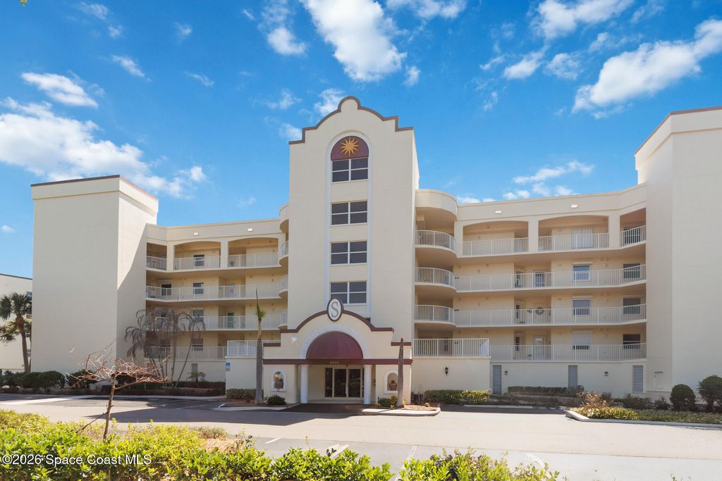 8921 Lake Drive 504, Cape Canaveral, FL 32920