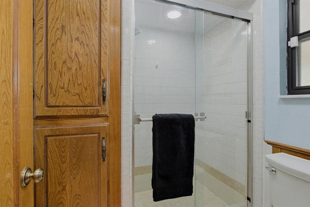 6120 Winchester Drive, Oklahoma City, OK 73162