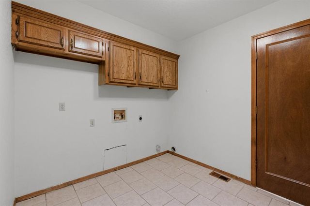 6120 Winchester Drive, Oklahoma City, OK 73162