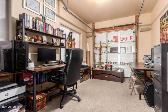 105 E TANYA Road, Phoenix, AZ 85086