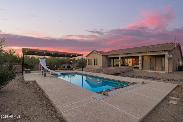 105 E TANYA Road, Phoenix, AZ 85086