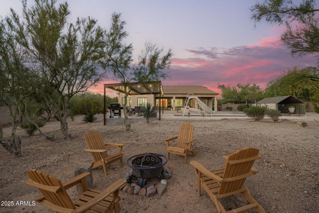 105 E TANYA Road, Phoenix, AZ 85086