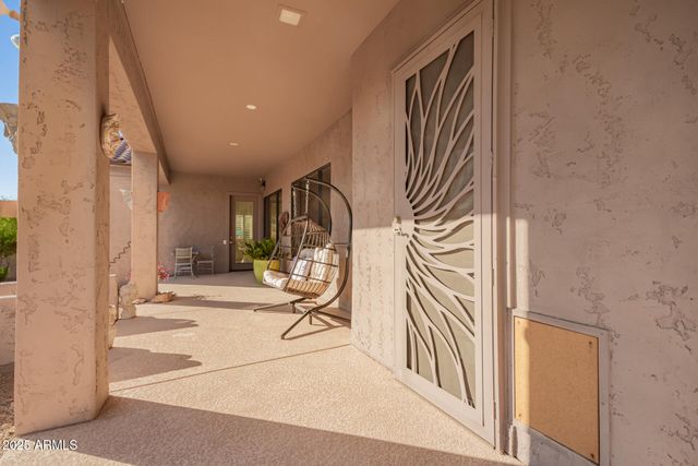 105 E TANYA Road, Phoenix, AZ 85086