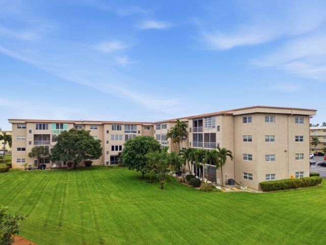 2615 NE 1st Court 106, Boynton Beach, FL 33435