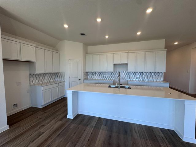 5515 Kingfish Drive, Baytown, TX 77521