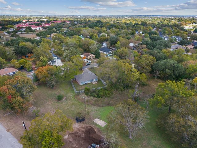 1003 East 24th Street, Bryan, TX 77803