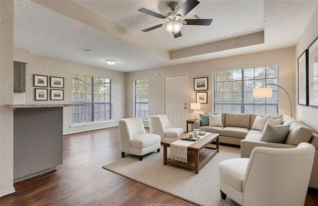 1003 East 24th Street, Bryan, TX 77803