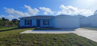 682 SW PAAR Drive, Port St. Lucie, FL 34953