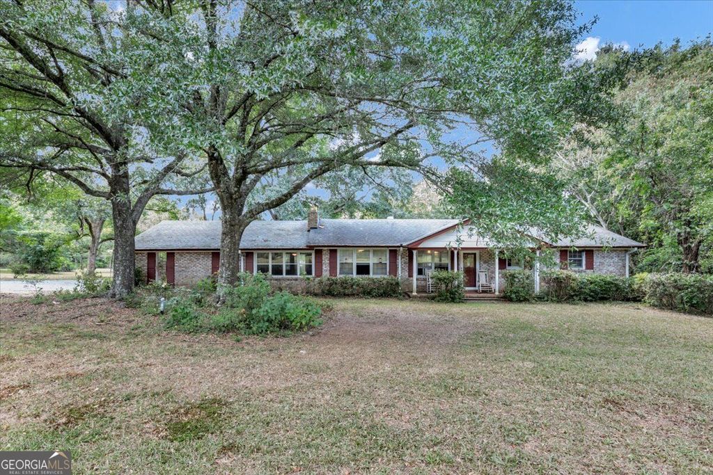 2380 Keys Ferry Road, Jackson, GA 30233 — exterior