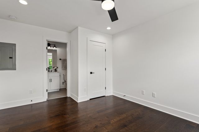 1018B 40th Ave, N, Nashville, TN 37209