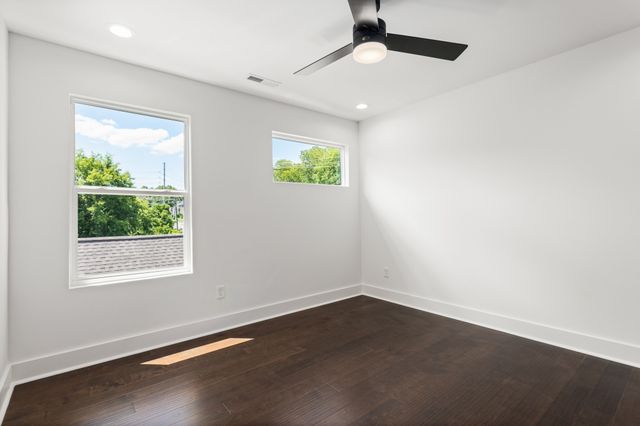 1018B 40th Ave, N, Nashville, TN 37209
