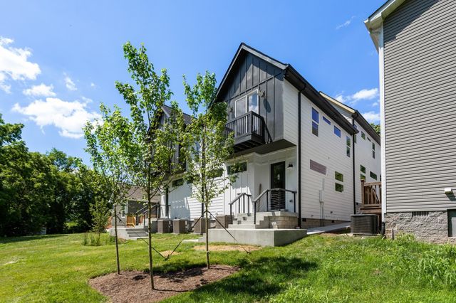 1018B 40th Ave, N, Nashville, TN 37209