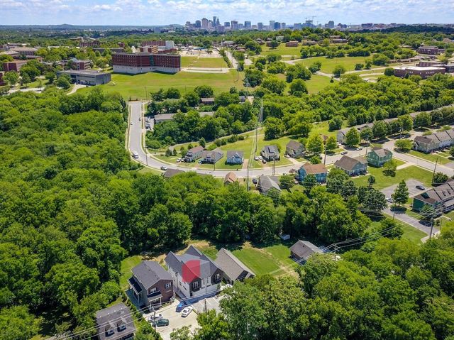 1018B 40th Ave, N, Nashville, TN 37209