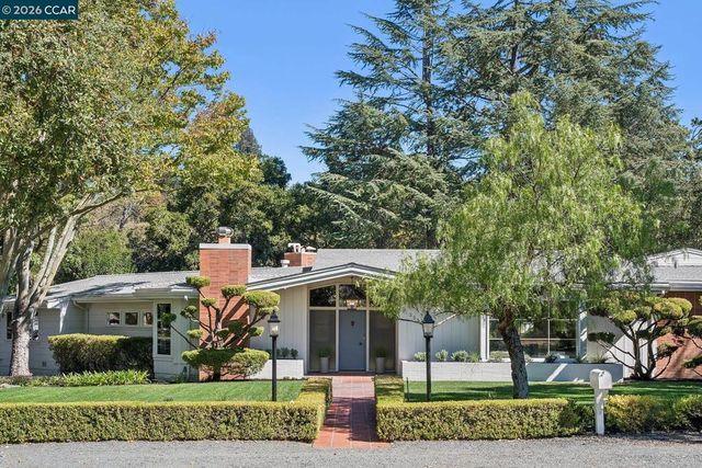 3336 Las Huertas Rd, Lafayette, CA 94549