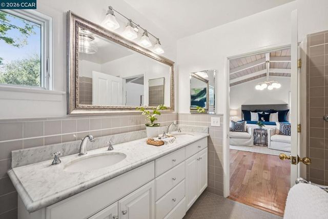 3336 Las Huertas Rd, Lafayette, CA 94549