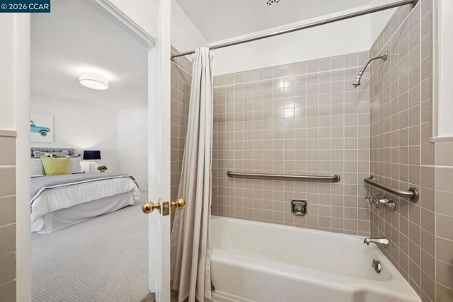 3336 Las Huertas Rd, Lafayette, CA 94549
